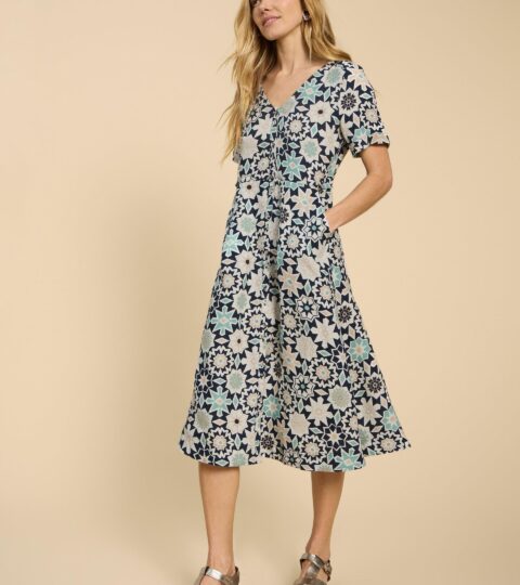 Ivy Linen V Neck Midi Dress In BLUE PRINT